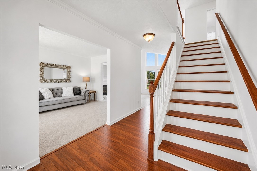 33275 Ambleside Drive Avon Lake OH 44012