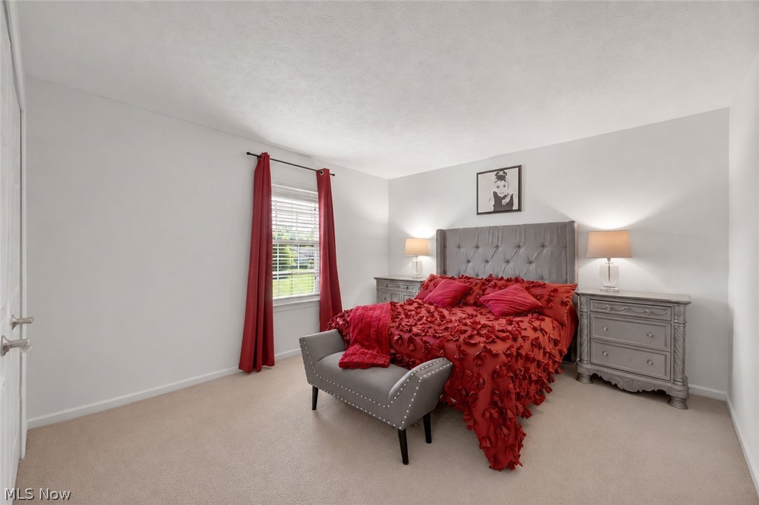 33275 Ambleside Drive Avon Lake OH 44012