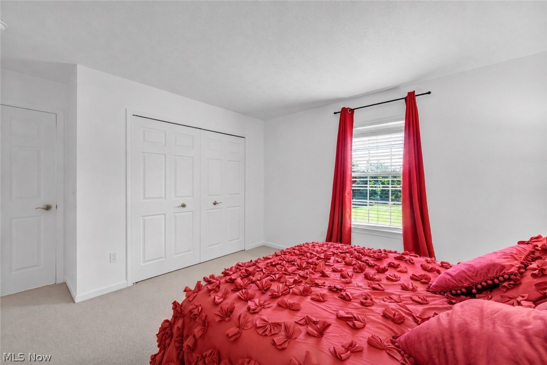33275 Ambleside Drive Avon Lake OH 44012