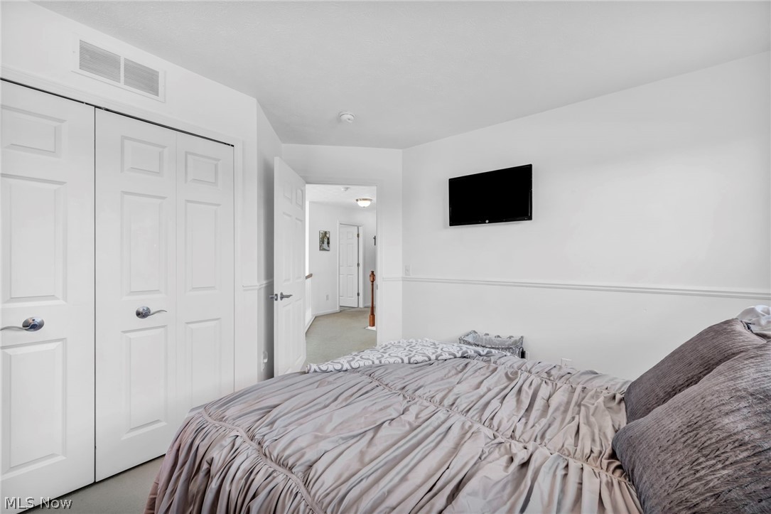 33275 Ambleside Drive Avon Lake OH 44012