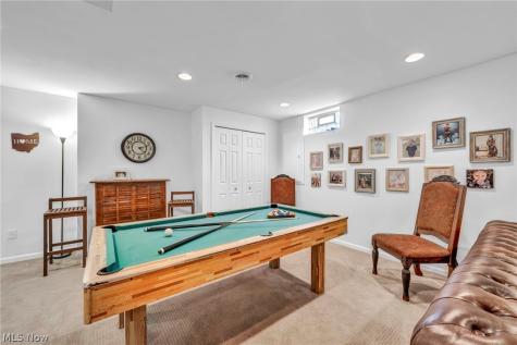 33275 Ambleside Drive Avon Lake OH 44012