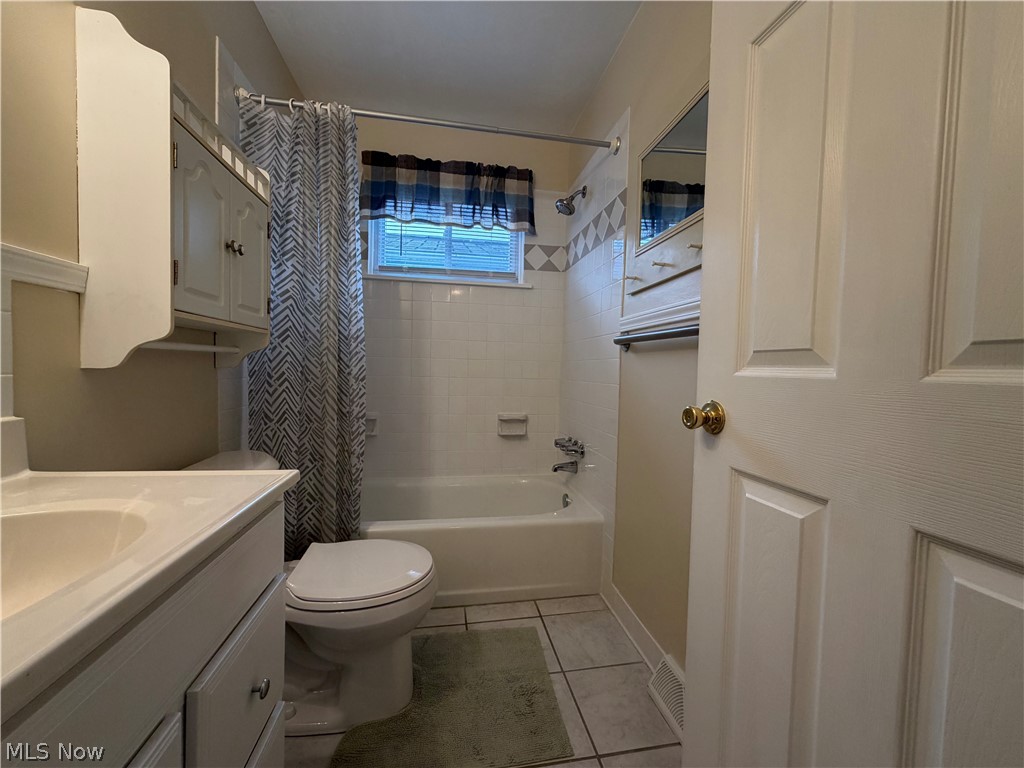 2849 25th Street NE Canton OH 44705
