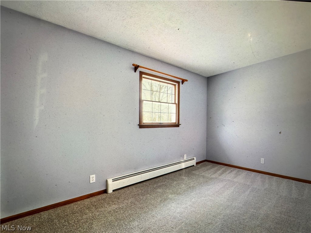 7316 Regal Drive Conneaut OH 44030