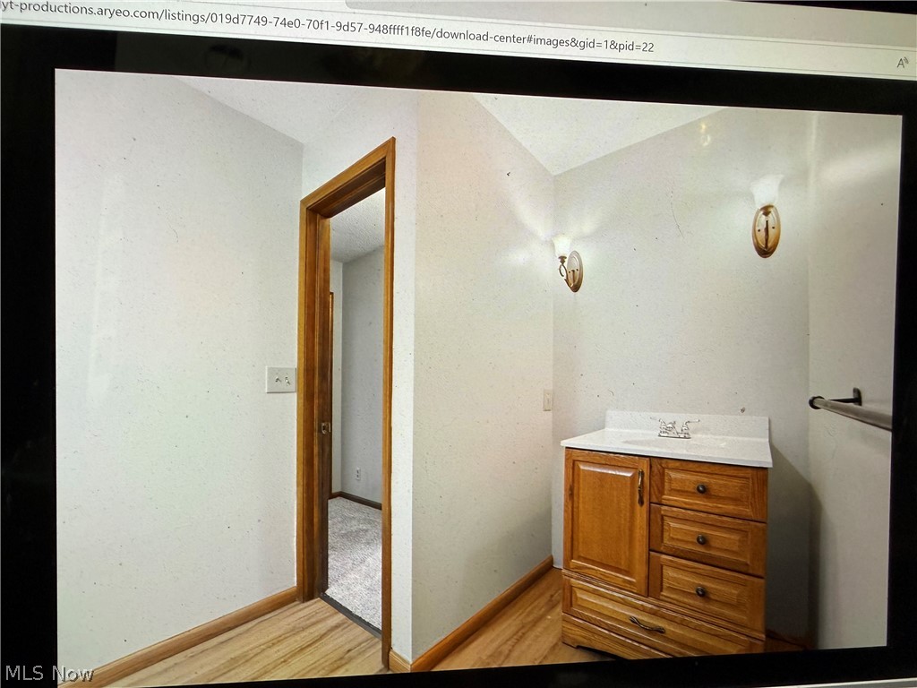 7316 Regal Drive Conneaut OH 44030