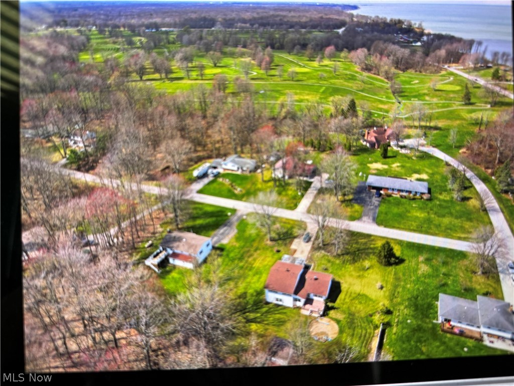 7316 Regal Drive Conneaut OH 44030