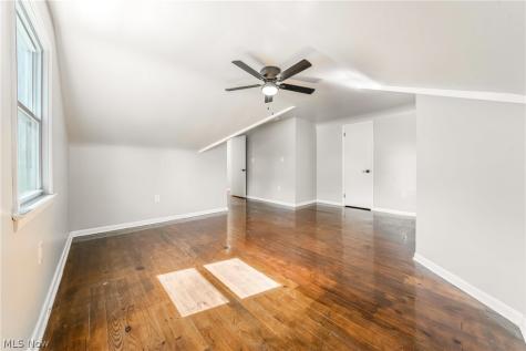 968 Newberry Avenue South Euclid OH 44121