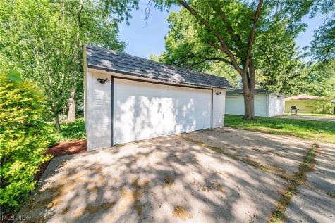 968 Newberry Avenue South Euclid OH 44121
