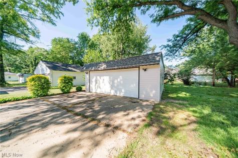 968 Newberry Avenue South Euclid OH 44121