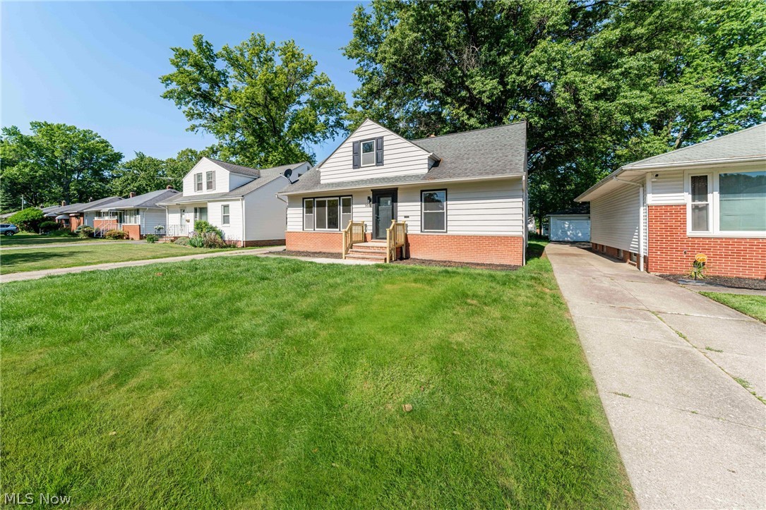 968 Newberry Avenue South Euclid OH 44121