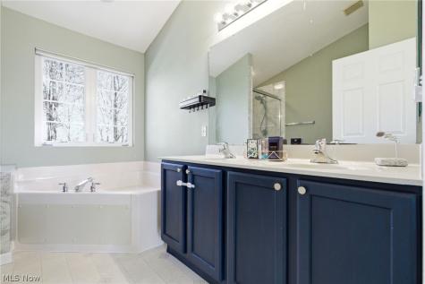 5157 Shillings Way Copley OH 44321