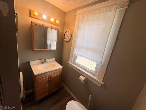 701 Tenney Avenue Amherst OH 44001