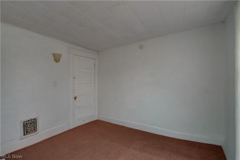 701 Tenney Avenue Amherst OH 44001
