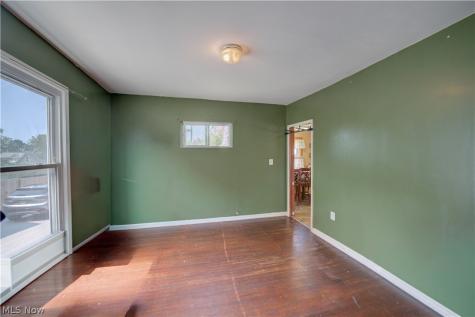 701 Tenney Avenue Amherst OH 44001