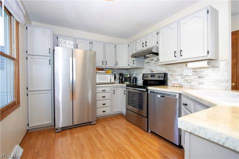 2140 Melanie Drive Wooster OH 44691
