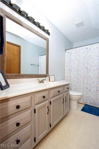 2140 Melanie Drive Wooster OH 44691