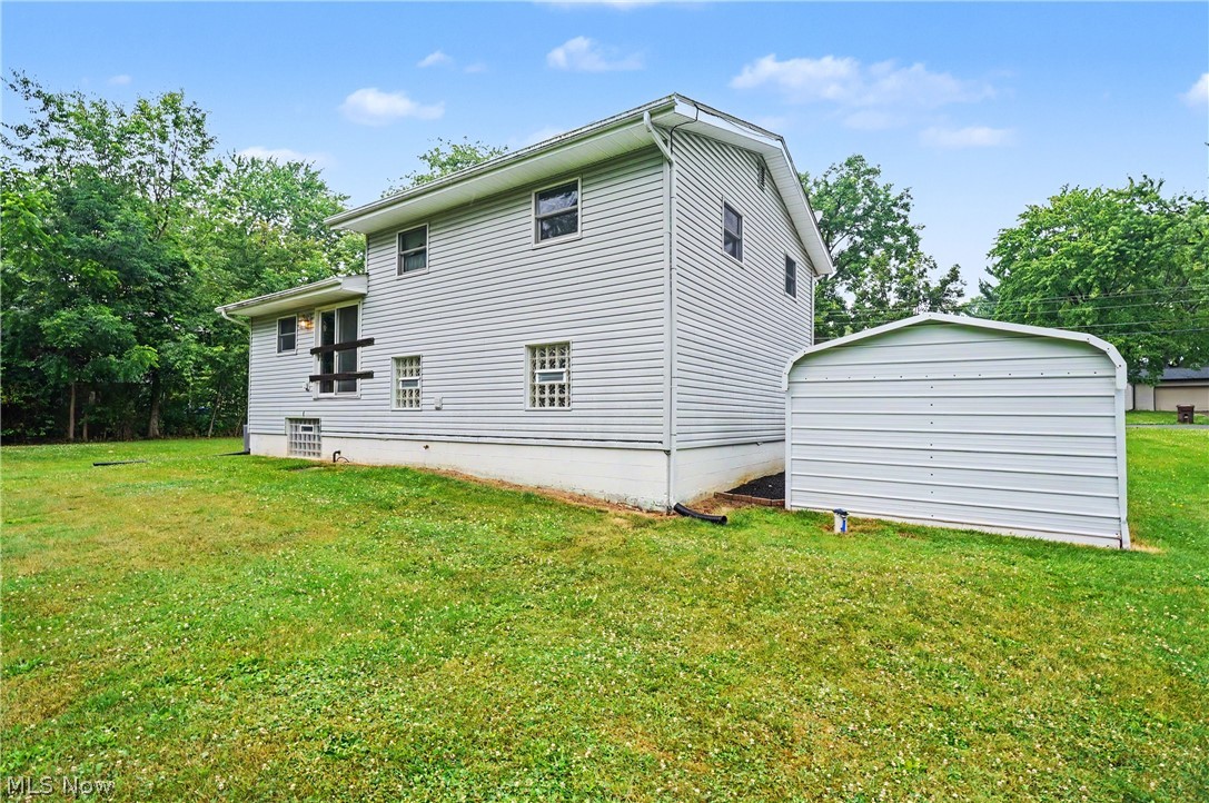 2704 Lyman Drive New Franklin OH 44216