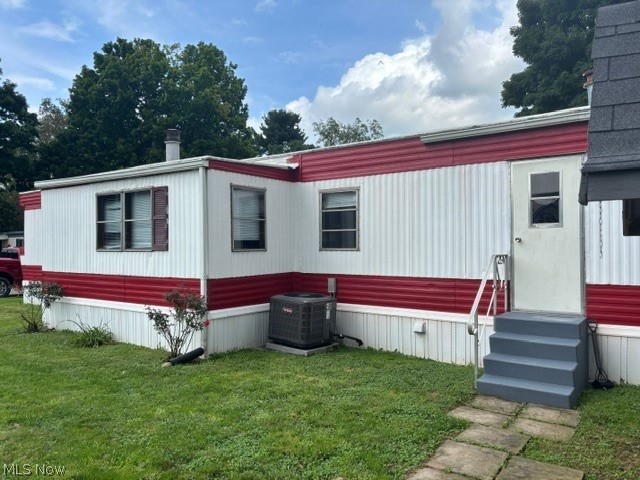 230 Windchaser Lane SE New Philadelphia OH 44663