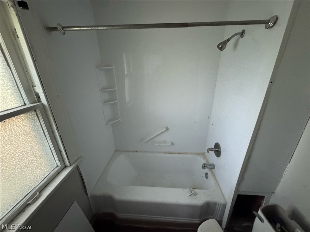 13601 Argus Avenue Cleveland OH 44110