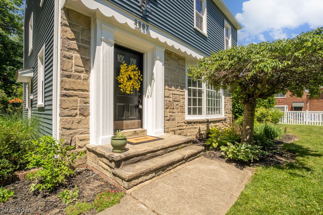 3887 Bushnell Road University Heights OH 44118