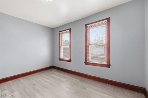 2197 W 104th Street Cleveland OH 44102
