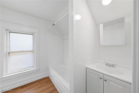 2197 W 104th Street Cleveland OH 44102