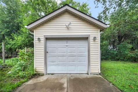 645 Eddy Road Cleveland OH 44108