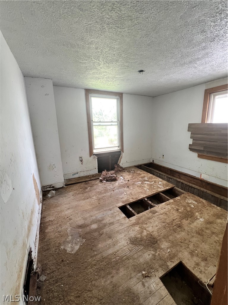 996 Burkhardt Avenue Akron OH 44301