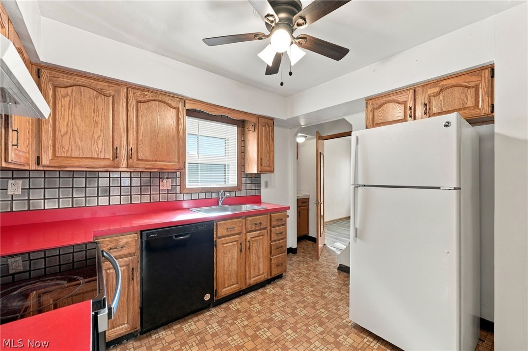 1531 Woodhurst Avenue Mayfield Heights OH 44124