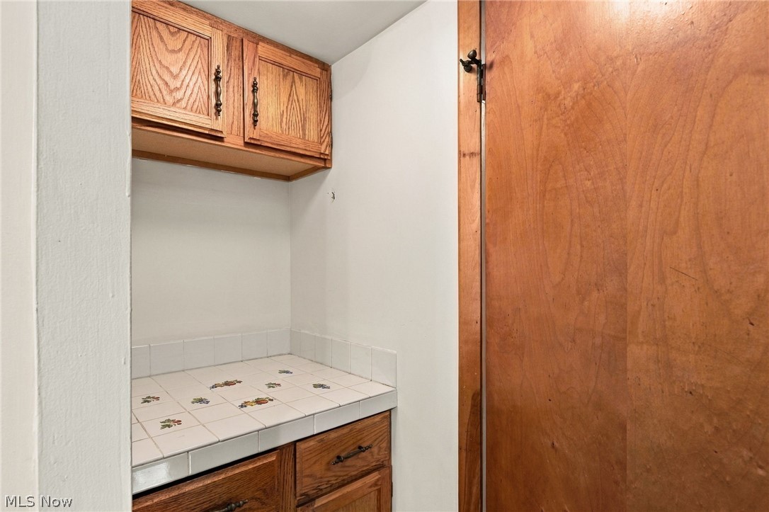 1531 Woodhurst Avenue Mayfield Heights OH 44124