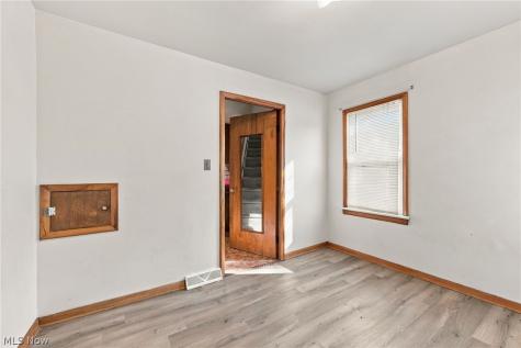 1531 Woodhurst Avenue Mayfield Heights OH 44124