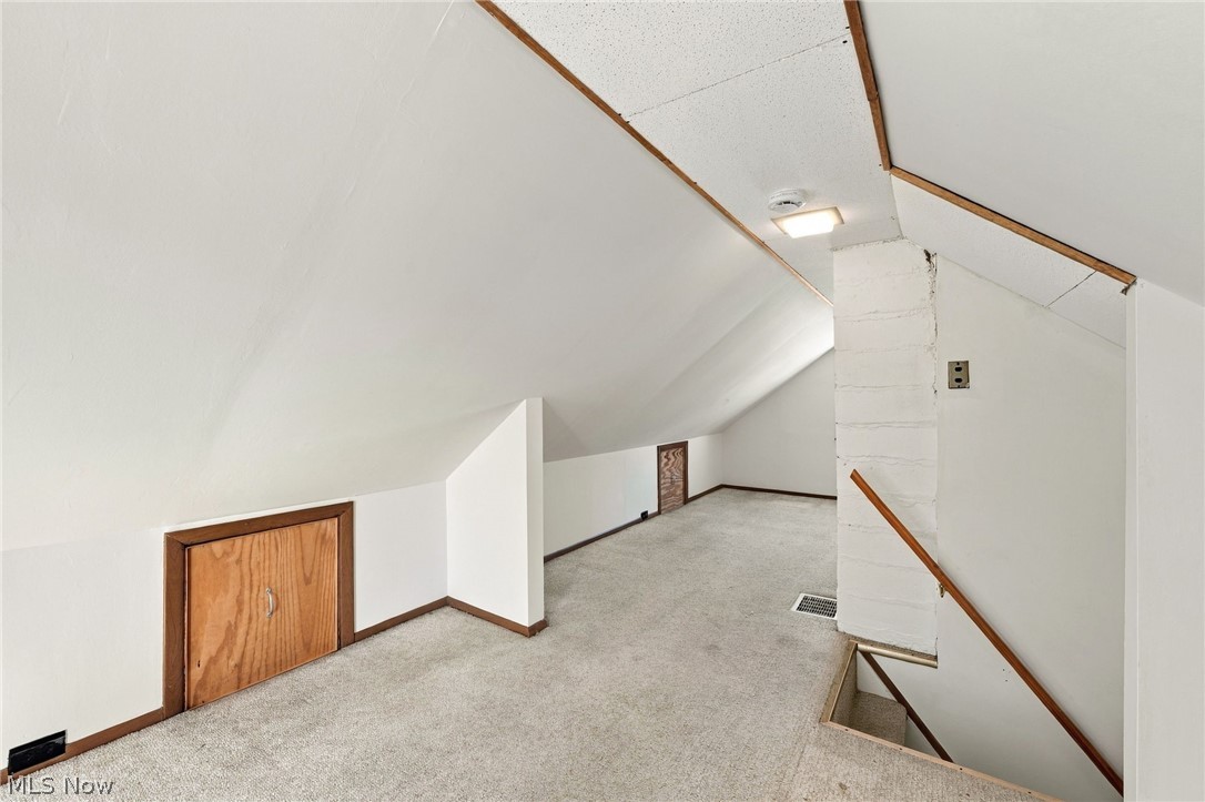 1531 Woodhurst Avenue Mayfield Heights OH 44124