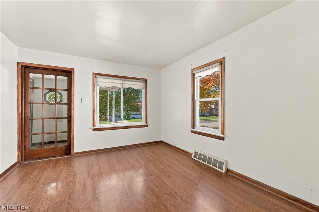 1531 Woodhurst Avenue Mayfield Heights OH 44124