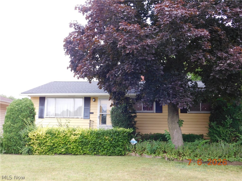 616 Judie Drive Cleveland OH 44109