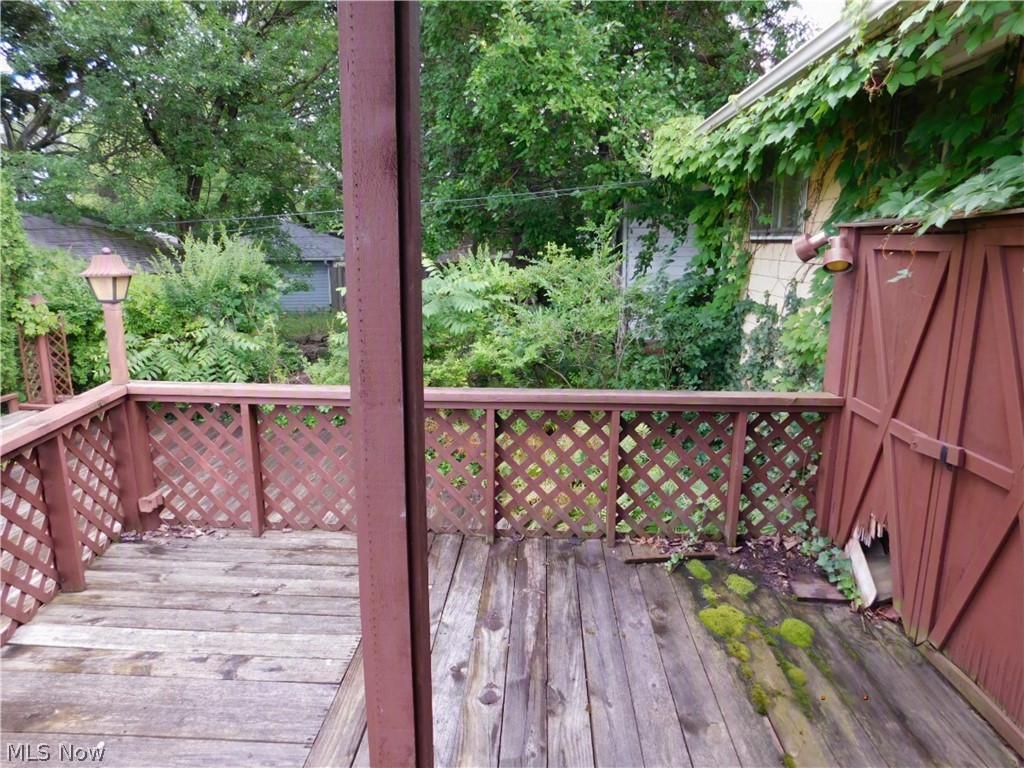616 Judie Drive Cleveland OH 44109