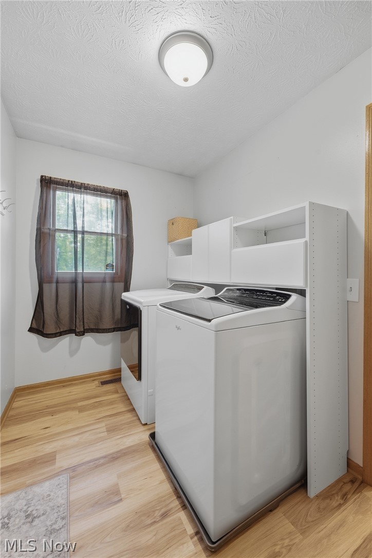 6295 Plum Street NE Louisville OH 44641