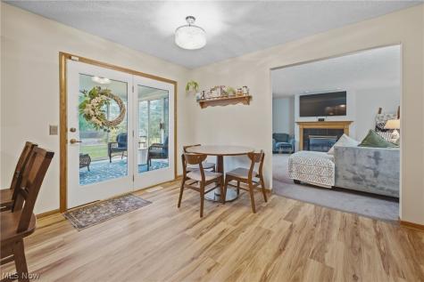6295 Plum Street NE Louisville OH 44641