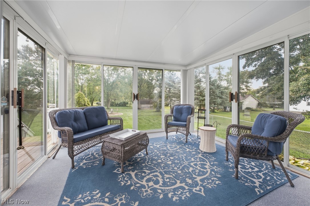 6295 Plum Street NE Louisville OH 44641