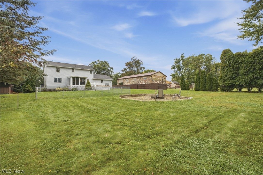 6295 Plum Street NE Louisville OH 44641