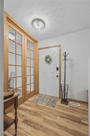 6295 Plum Street NE Louisville OH 44641