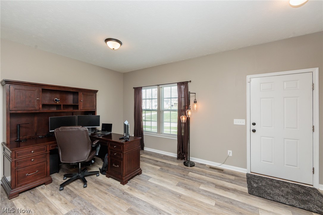 1422 Mclean Avenue Streetsboro OH 44241