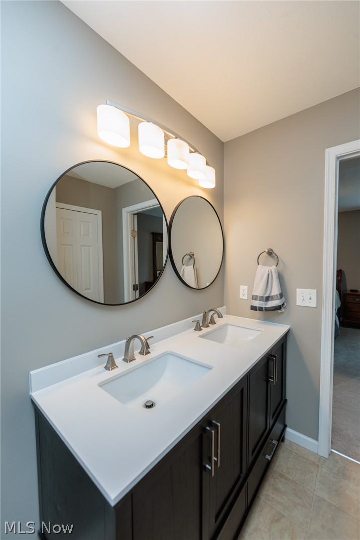 1422 Mclean Avenue Streetsboro OH 44241