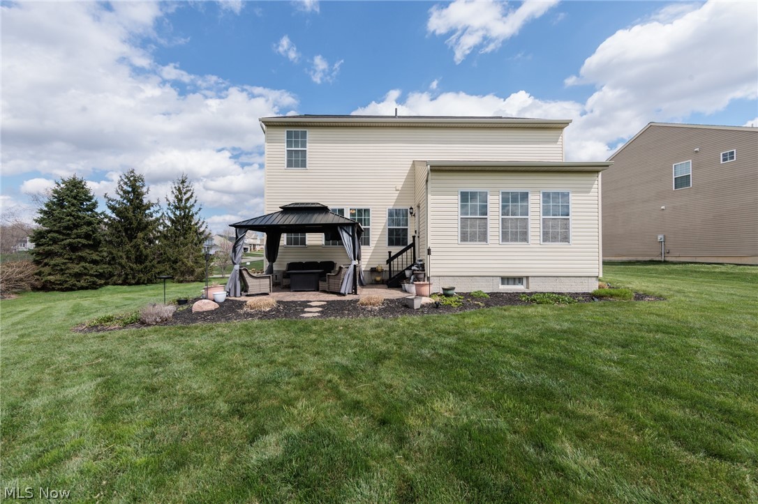 1422 Mclean Avenue Streetsboro OH 44241
