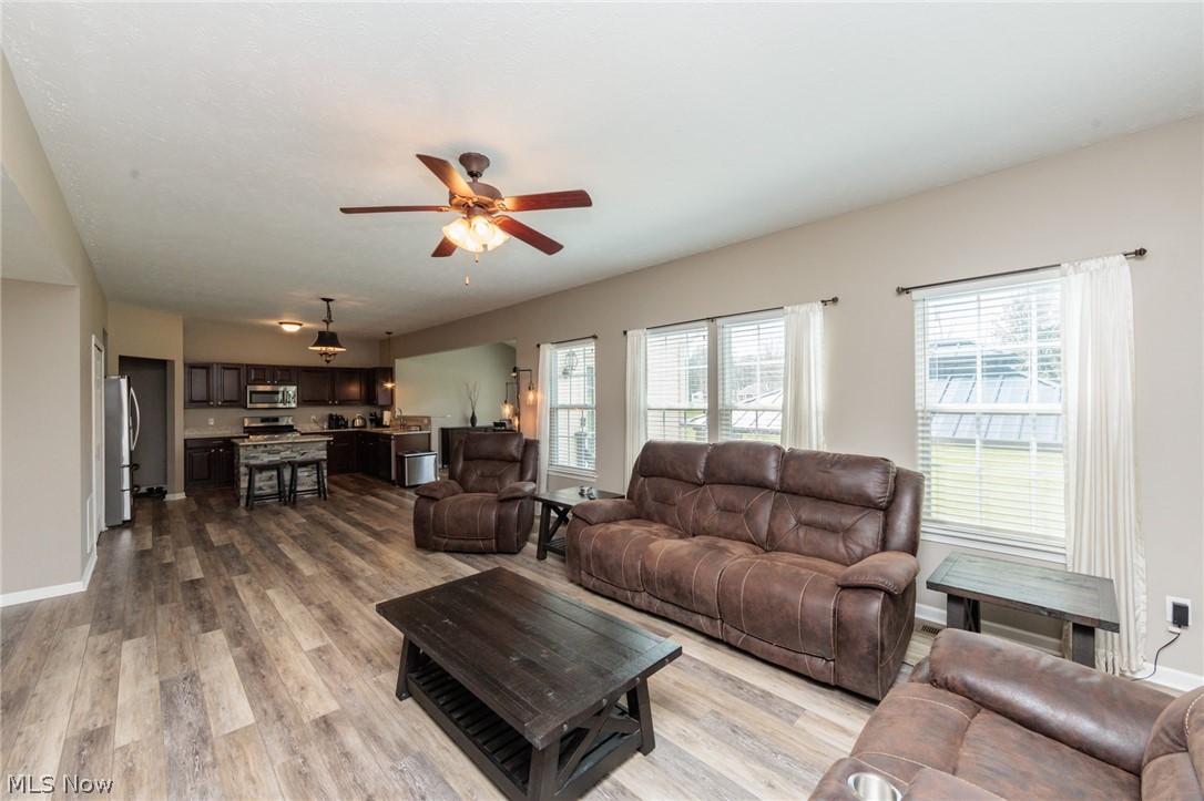 1422 Mclean Avenue Streetsboro OH 44241