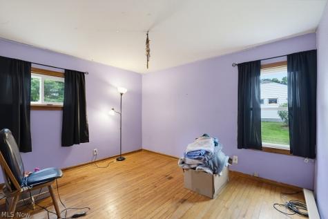 14421 Garden Street Burton OH 44021