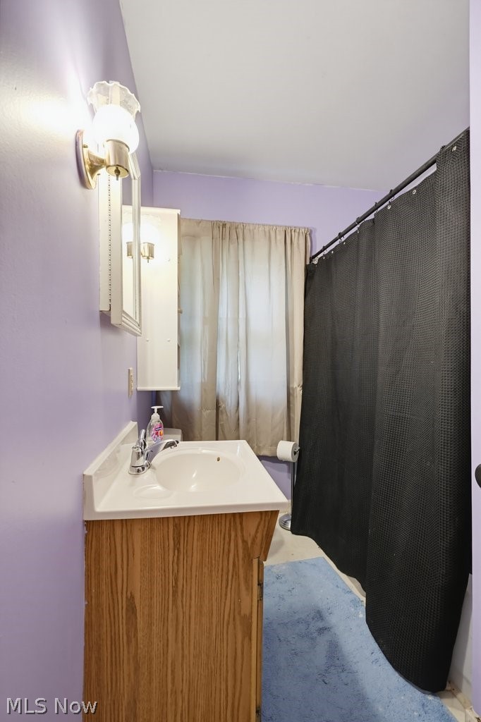 14421 Garden Street Burton OH 44021
