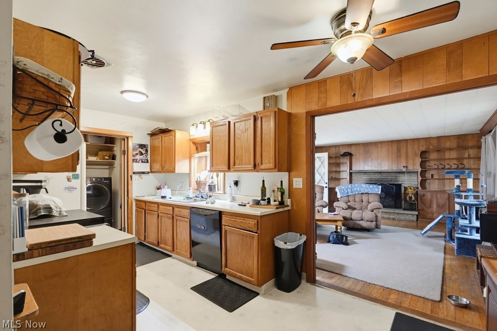 14421 Garden Street Burton OH 44021