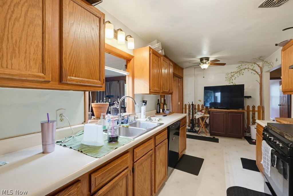 14421 Garden Street Burton OH 44021