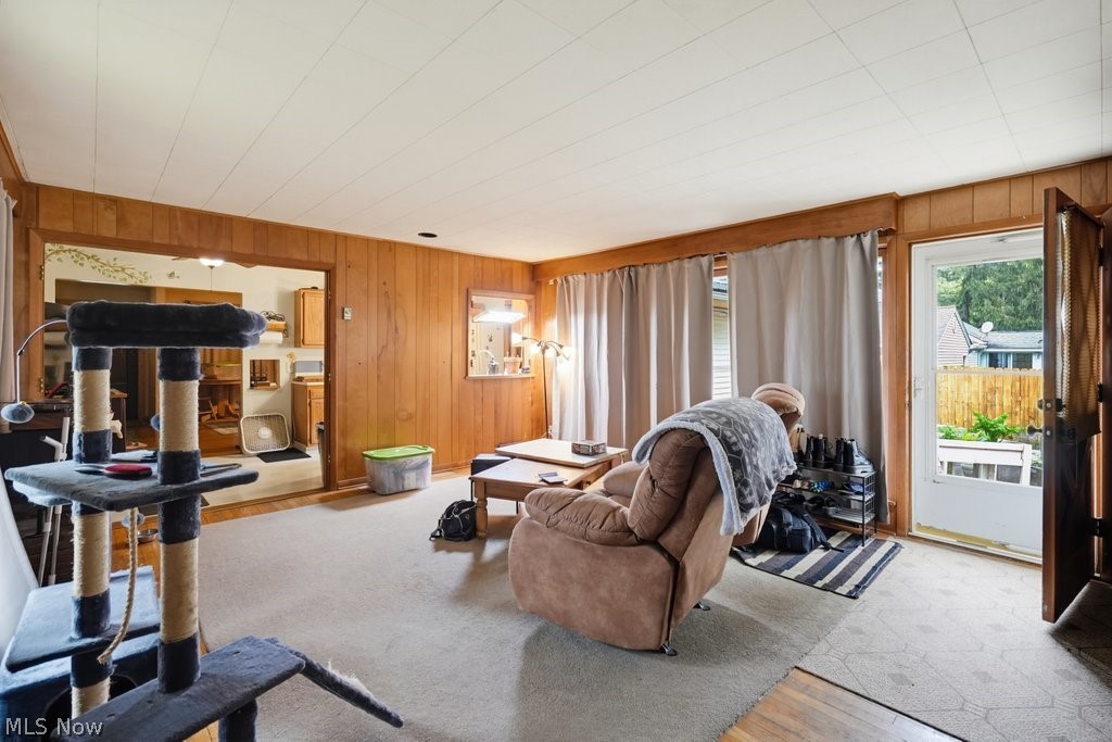14421 Garden Street Burton OH 44021