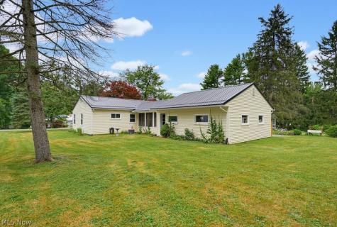 14421 Garden Street Burton OH 44021