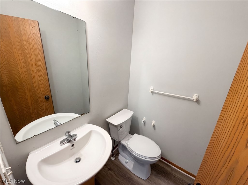 1004 Bellows Street Akron OH 44311